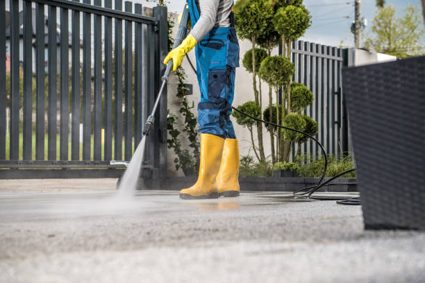 Best Concrete Pressure Washing  in Olivarez, TX