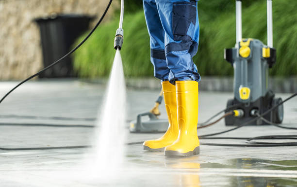 Best Local Pressure Washing Services  in Olivarez, TX