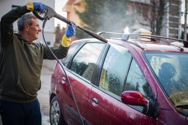 Best Sidewalk Pressure Washing  in Olivarez, TX